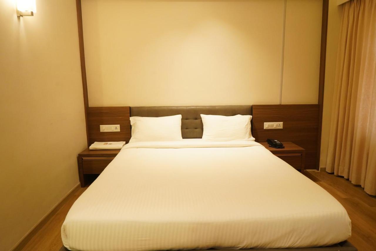 Hotel Bekal International Kāsaragod エクステリア 写真